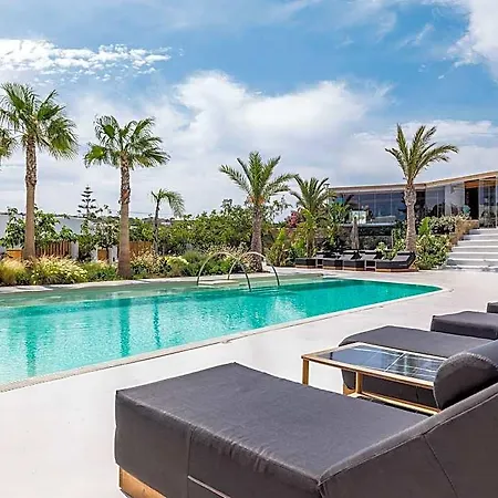 Hotel Three Shades Mykonos 4*