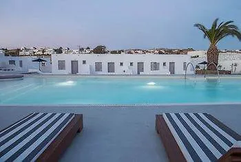 ホテル Three Shades Mykonos 4*