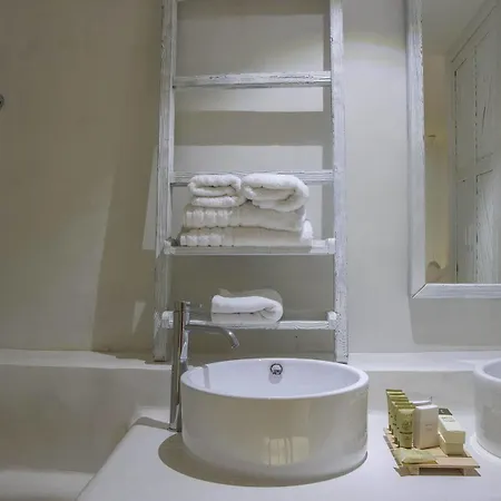 Three Shades Mykonos 4*